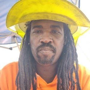 Meet your Posher, Jay